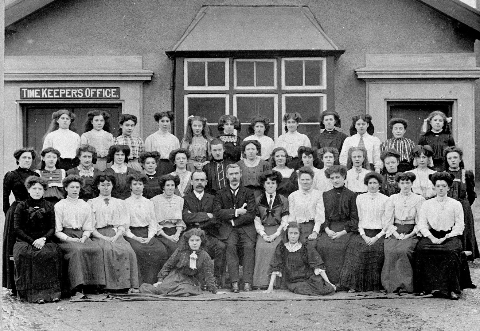 Workers of Harris Mill founded 1834 closed 1934